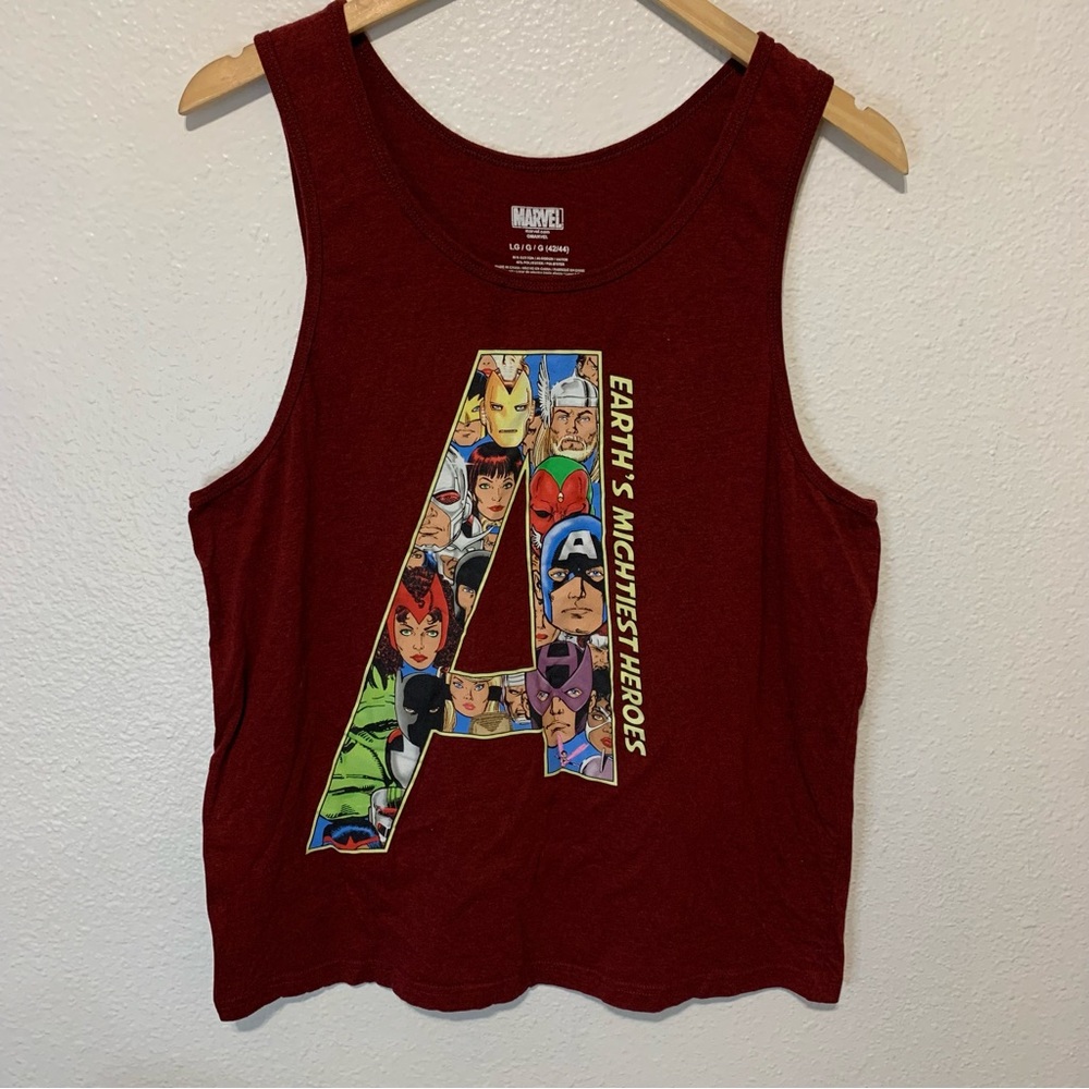 Marvel “Earths Mightiest Heroes” Tank top Women’s size Large (42/44)